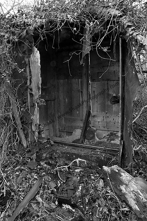 A 2 Seater :) Outhouse 2